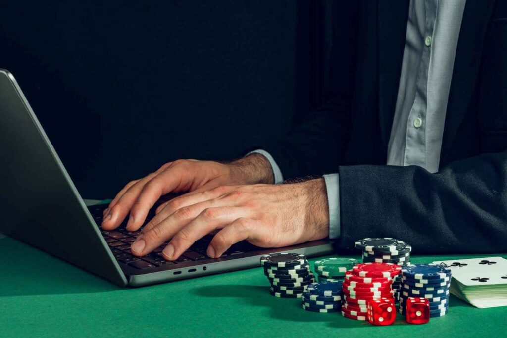 Why Live Dealer Games Pulled So Many Players In
