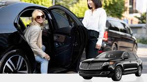 When Does Hourly Car Service in Miami Make More Sense Than Standard Point-To-Point Transportation?