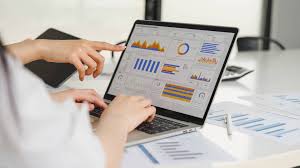 The Value of Financial Transparency in Fast-Moving Industries