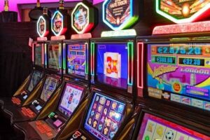 Understanding Slot Game Mechanics: RTP, Volatility, Hit Frequency and Bonus Features